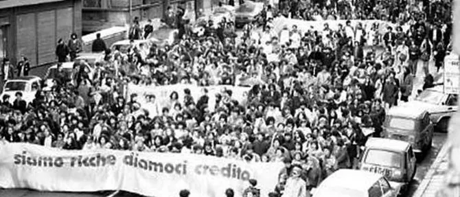 La festa della donna tra caramelle al limone, mimose e polemiche