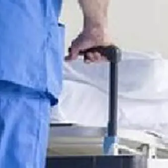 Morte celebrale per la donna grave dopo l'anestesia