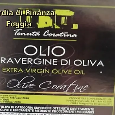 Olio con clorofilla venduto per extravergine, sequestrato stabilimento abusivo