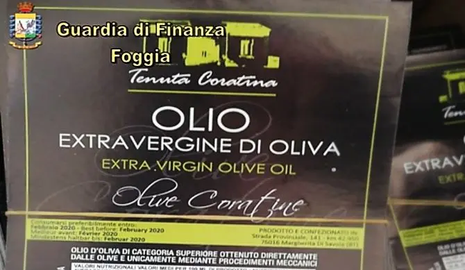 Olio con clorofilla venduto per extravergine, sequestrato stabilimento abusivo