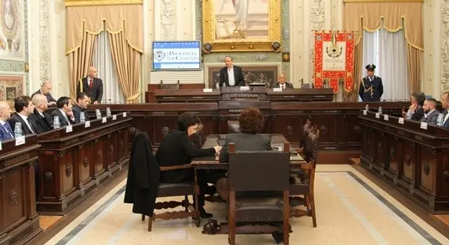 Cosenza, s'insedia il nuovo consiglio provinciale