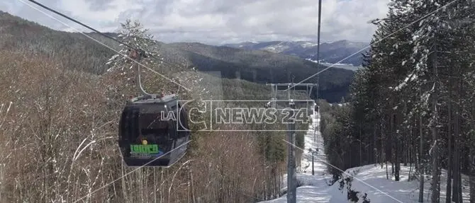 La Sila imbiancata si prepara ad un weekend pieno di turisti