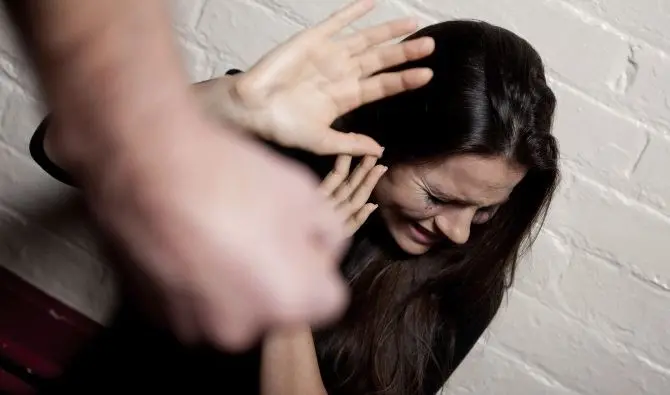 Arrestato marito violento, era stato già denunciato un mese prima