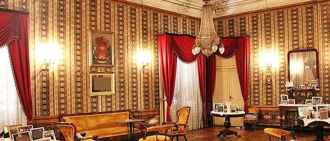 Lamezia, in vendita lo storico e nobiliare Palazzo D’Ippolito