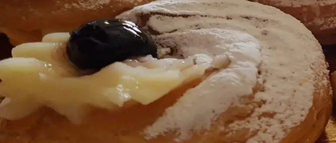 Il trionfo delle zeppole a San Giuseppe, ecco la loro storia