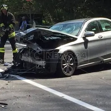 Grave incidente stradale sulla statale 107 a San Fili