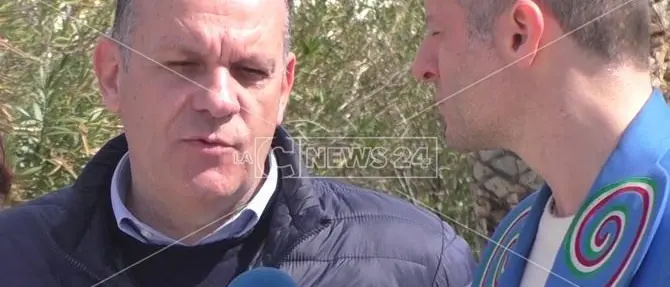 Immobilismo istituzionale, a Santa Maria del Cedro arriva Striscia la notizia