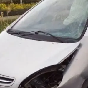 Violento incidente nella notte sull'ex Statale 106 a Villapiana, muore ventenne