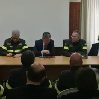 Catanzaro, incontro tra i vertici nazionali dei vigili del fuoco e i sindacati