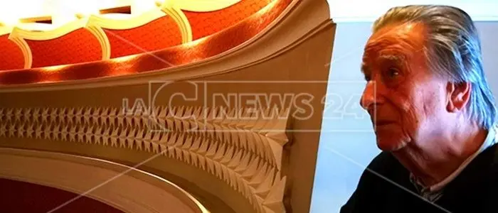 Paolo Portoghesi nel suo Politeama. Il celebre architetto a Catanzaro dopo 17 anni