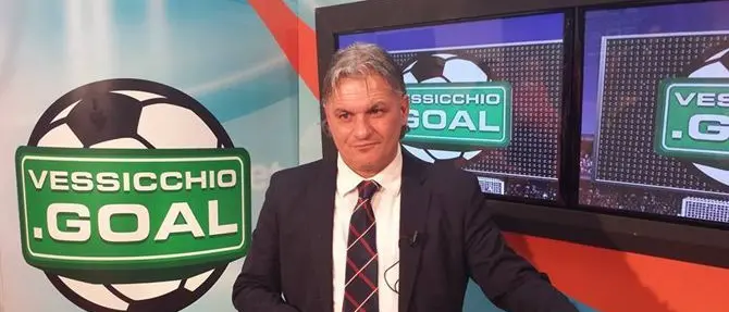 «Uno schifo quella donna guardalinee», è bufera sul telecronista