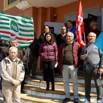 Lavoratori Corap abbandonati sul “carrozzone” regionale senza stipendi
