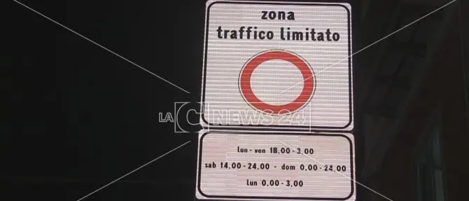 Cosenza, Bianca Rende: «Il Comune incassa sulla pelle degli automobilisti»