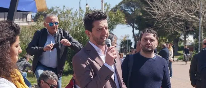 Elezioni, Stasi da Schiavonea alza il tiro e si scaglia contro i “caporalicchi” della politica