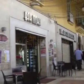 Disposta la chiusura del bar dove avvenne l’omicidio D’Arca a Crotone