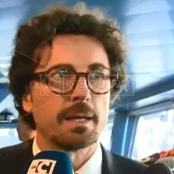 Il ministro Toninelli torna in Calabria: atteso a Gioia Tauro