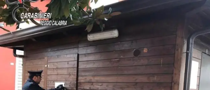 Melicuccà, chiuso locale frequentato da pregiudicati