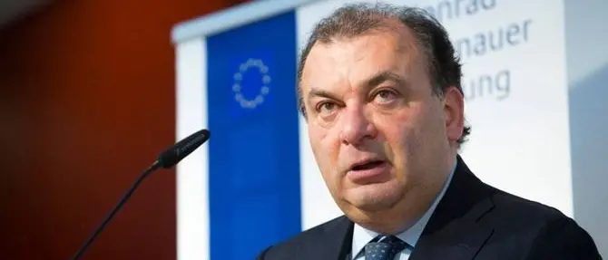 Internet, Martusciello (FI): «Revenge porn una vergogna, si legiferi»