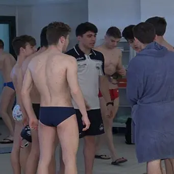 Nuoto, il giovanissimo campione di Melito con i piedi per terra