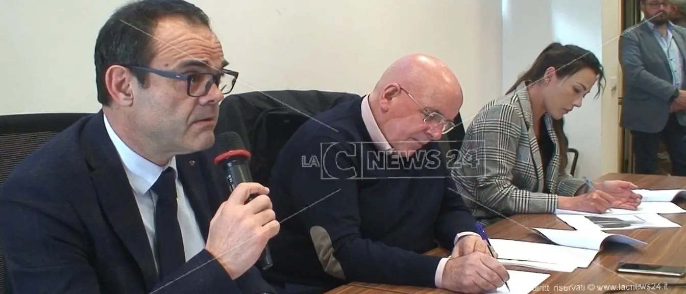 Catanzaro-Crotone in 30 minuti, sulla variante della 106 la Regione sollecita il Governo