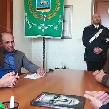 Condofuri, il sindaco del quadretto nazista manda il suo vice a scusarsi