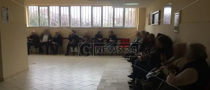 Tropea, forti disagi all’Ufficio ticket: più di due ore di attesa