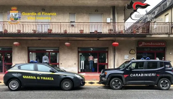 Sequestrati 38 mila addobbi pasquali nel Vibonese