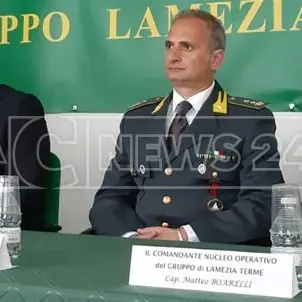 Accordi e minacce per accaparrarsi le aste giudiziarie, colletti bianchi in manette