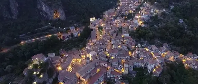 Orsomarso approda sul grande schermo: nei cinema il film “Rapiscimi”