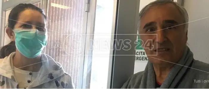 Trapianto d’amore, dona un rene alla moglie e si meraviglia del clamore: «È la mia vita»