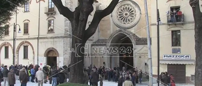 Grande festa a Cosenza, inaugurata la nuova piazza Tommaso Campanella