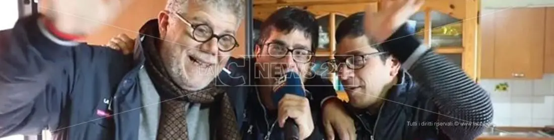 Fan speciali e sfegatati della nostra testata. A Valerio e Stefano le divise di LaC News24