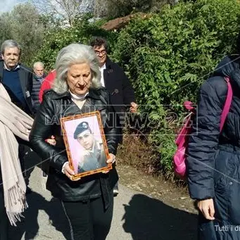 Limbadi un anno dopo, lacrime e musica nel ricordo di Matteo Vinci