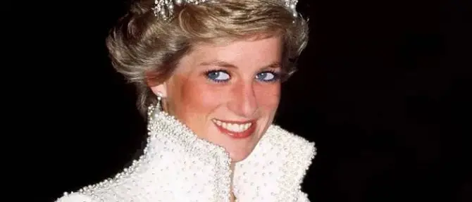 Lady Diana, il medico legale dopo 22 anni: «Ecco com’è morta la principessa»