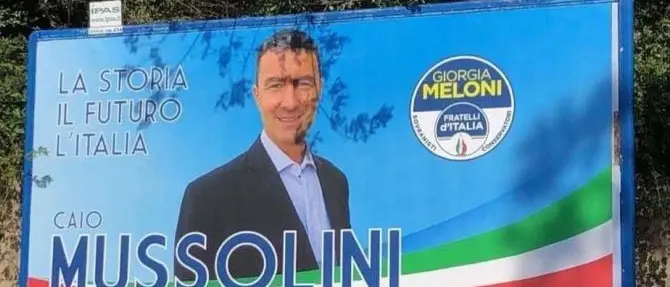 Caio Mussolini, polemiche sugli slogan. Lui replica: «Il fascismo, ossessione da ignoranti»