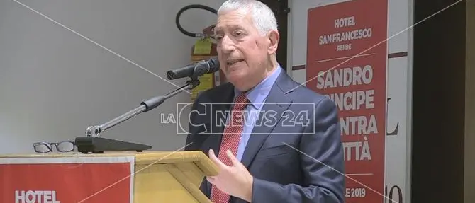 Elezioni a Rende, il grande ritorno di Principe che lancia la candidatura