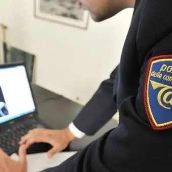 Riciclaggio e clonazione carte di credito: arrestati a Milano due reggini