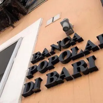 Banca Calabrese ceduta alla Popolare di Bari, Codacons: «Volatilizzati i risparmi degli azionisti»