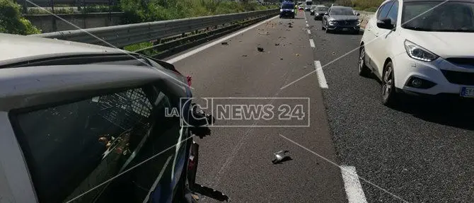 Catanzaro, nuovo incidente sulla statale 280: coinvolti due mezzi