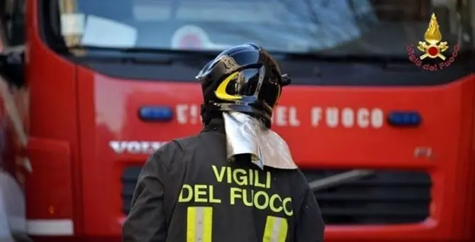 Catanzaro, due auto in fiamme nella notte