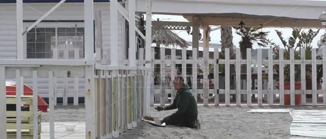 Falerna si rialza dopo mareggiate - VIDEO