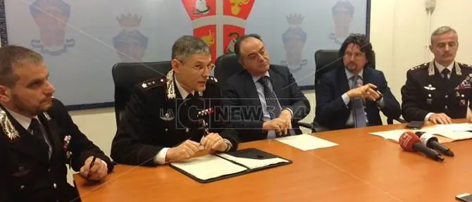 Il boss al carabiniere: «Togliti la divisa e ti faccio vedere io. So dove abiti»