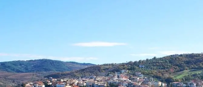 Trovata morta in casa a Santa Sofia, ad ucciderla un'emorragia celebrale