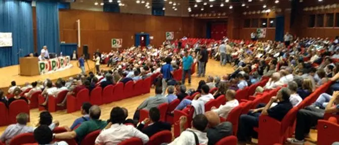 Tutti vogliono intervenire: assemblea Pd Calabria rimandata
