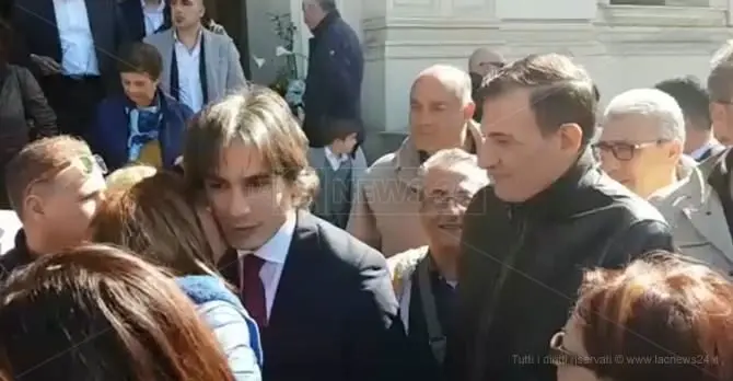 Finalmente la firma del contratto per 112 precari di Reggio Calabria - VIDEO