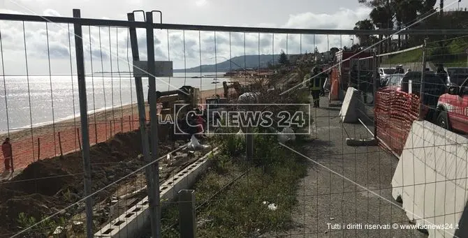 Dramma sul lavoro a Crotone, sindacati chiusi per protesta