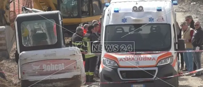 Dramma sul lavoro a Crotone, l'operaio ferito trasferito fuori città