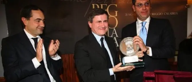 Alemanno: «Solidarietà umana e politica a Scopelliti»