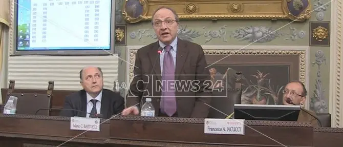 Mareggiate sul Tirreno cosentino, la Provincia corre ai ripari