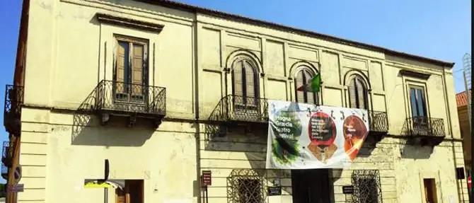 Al Museo di Locri alcuni reperti delle necropoli di Canale e Ianchina